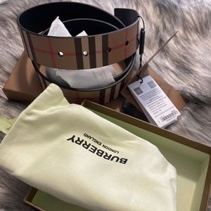 Burberry belt